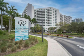 NEW! Penthouse Waterfront with Oceanview Renovated